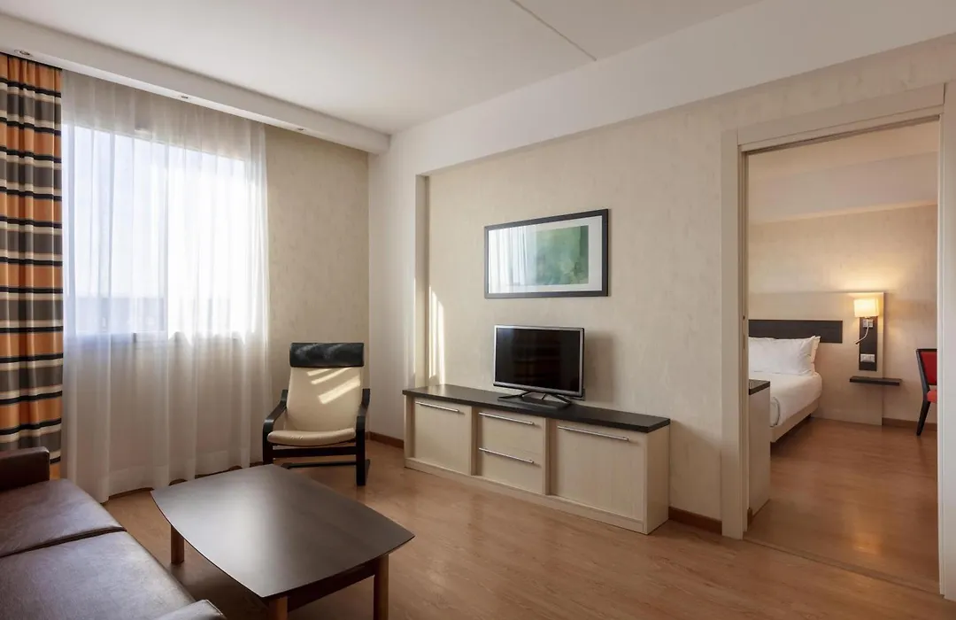 Hilton Garden Inn Rome Airport-1